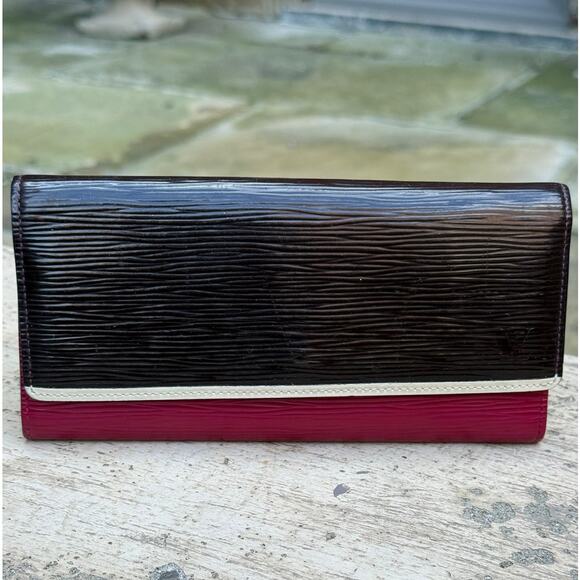 LOUIS VUITTON LIMITED EDITION  ELECTRIC EPI TRI-COLOR FLORE WALLET - PRISTINE - Picture 1 of 10